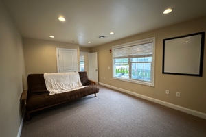 listings.show.sections.photos.alt