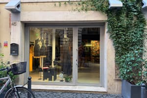 listings.show.sections.photos.alt