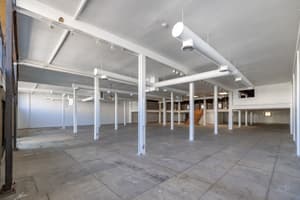 listings.show.sections.photos.alt