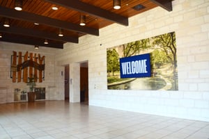 listings.show.sections.photos.alt