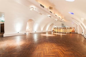 listings.show.sections.photos.alt