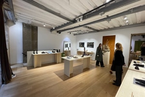 listings.show.sections.photos.alt