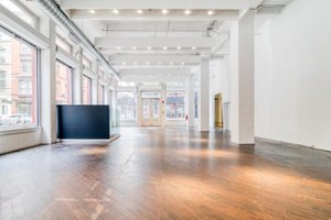 listings.show.sections.photos.alt