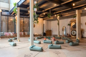 listings.show.sections.photos.alt