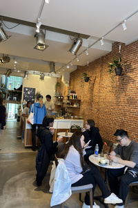 listings.show.sections.photos.alt