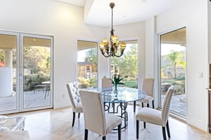 listings.show.sections.photos.alt