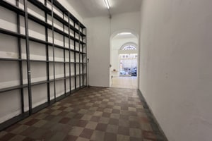 Spazio commerciale di 90 mq con due grandi vetrine a Milano, photo 8