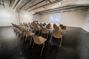 listings.show.sections.photos.alt