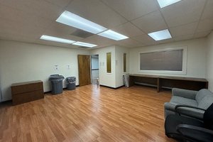 listings.show.sections.photos.alt