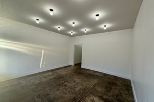 listings.show.sections.photos.alt