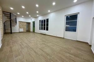 listings.show.sections.photos.alt