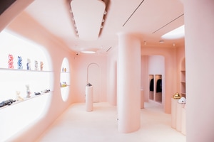 listings.show.sections.photos.alt