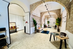 listings.show.sections.photos.alt