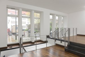 listings.show.sections.photos.alt