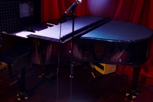 listings.show.sections.photos.alt