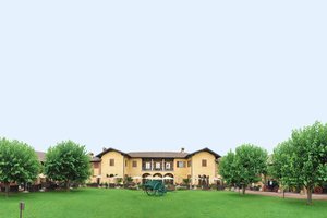 listings.show.sections.photos.alt