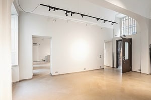 listings.show.sections.photos.alt