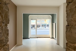 listings.show.sections.photos.alt