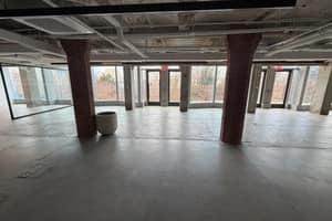 listings.show.sections.photos.alt