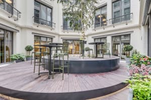 listings.show.sections.photos.alt