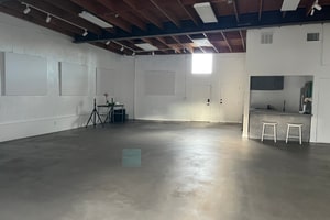 listings.show.sections.photos.alt