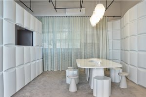 listings.show.sections.photos.alt