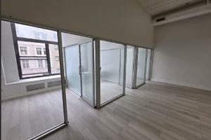 listings.show.sections.photos.alt