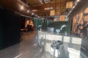 listings.show.sections.photos.alt