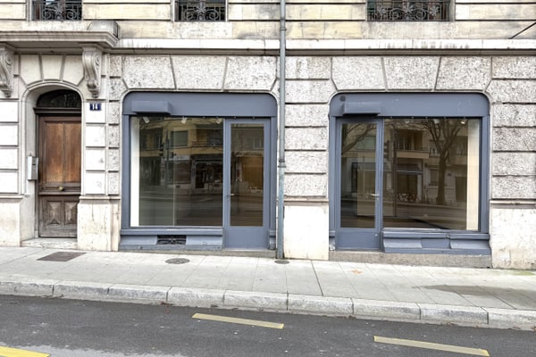 Photo of Double arcade de 85m2 à louer - Eaux-Vives