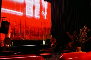 listings.show.sections.photos.alt