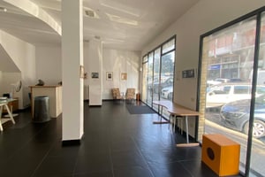 listings.show.sections.photos.alt