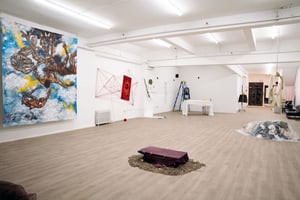 listings.show.sections.photos.alt