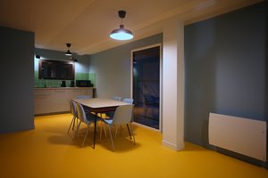 listings.show.sections.photos.alt