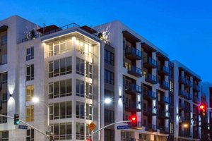 listings.show.sections.photos.alt