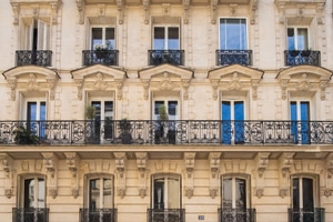 listings.show.sections.photos.alt