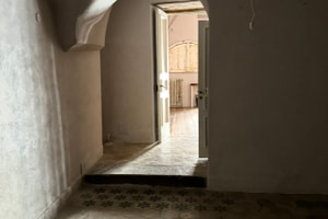 listings.show.sections.photos.alt