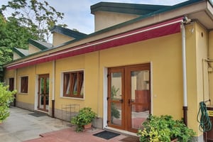 listings.show.sections.photos.alt