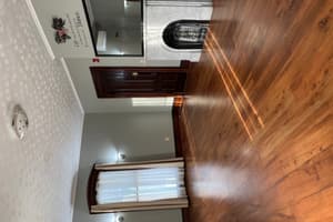 listings.show.sections.photos.alt