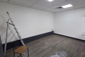 listings.show.sections.photos.alt