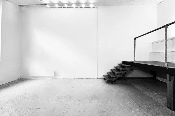 Art Gallery in a Rail arch, Hackney Downs. 401Square Foot