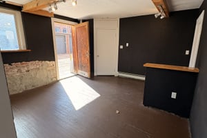 listings.show.sections.photos.alt