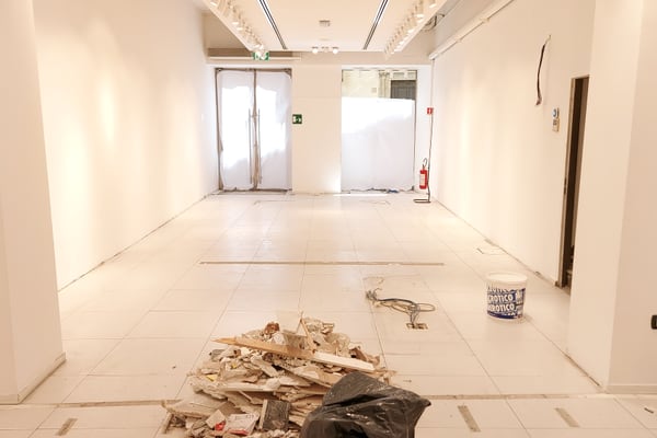 Negozio ubicato in pieno centro storico nella via principale dello shopping, ex Geox