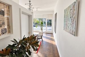 listings.show.sections.photos.alt