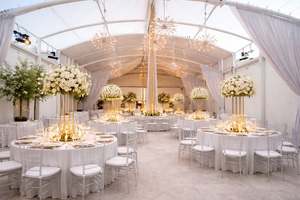 listings.show.sections.photos.alt