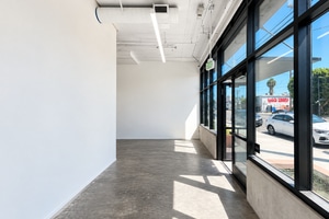 listings.show.sections.photos.alt