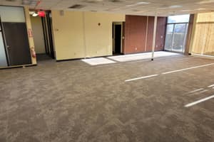 listings.show.sections.photos.alt