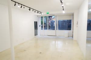 listings.show.sections.photos.alt