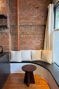 listings.show.sections.photos.alt