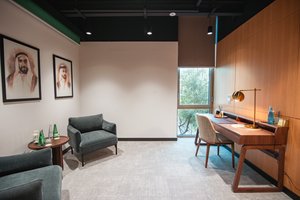 listings.show.sections.photos.alt