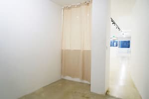 listings.show.sections.photos.alt